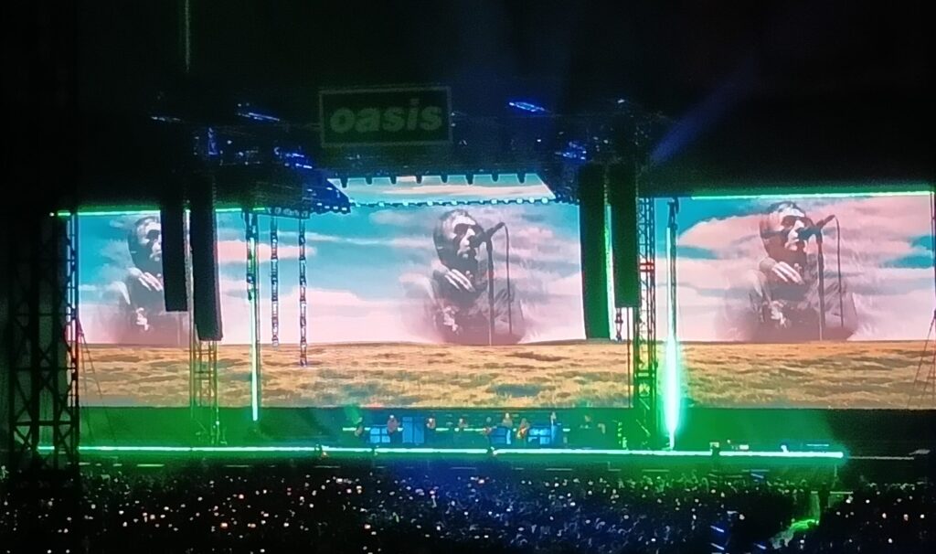oasis whatever